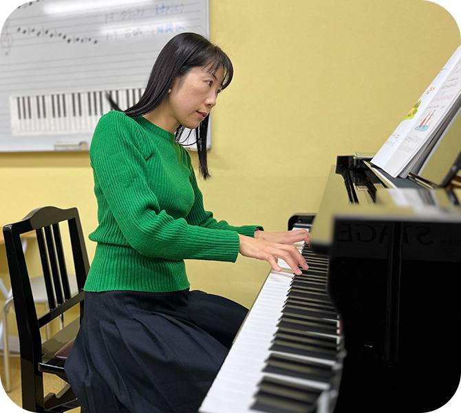 小杉翠講師のレッスン風景画像