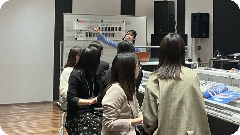 レッスン体験会（子どもの総合音楽教育）の様子