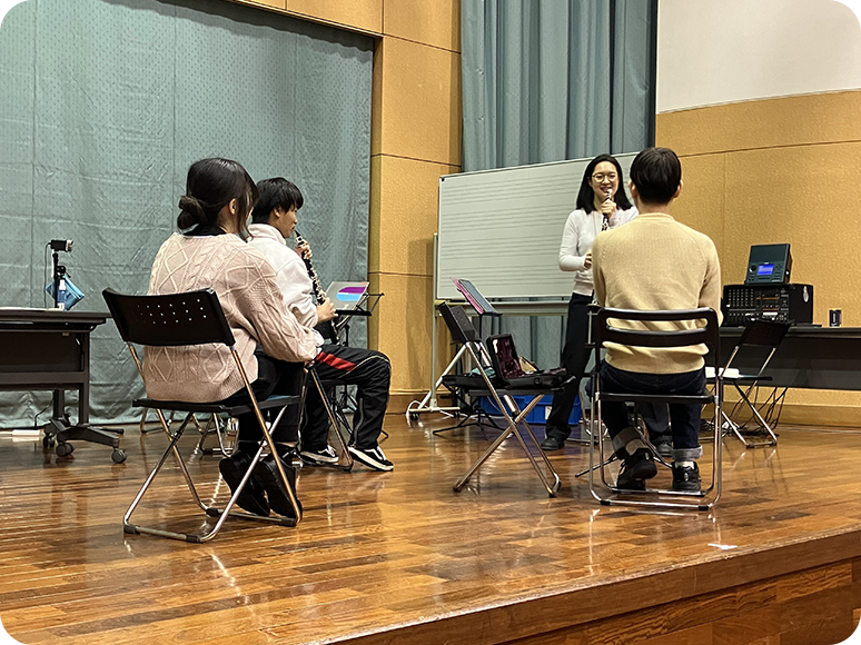 契約前の運営面の説明会風景イメージ画像