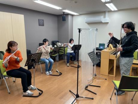 ミュージックサロン三条 京都市役所前駅 ヤマハミュージックレッスン 大人の音楽教室